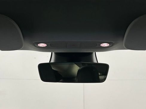 Used 2022 Tesla Model 3 Long Range image 18
