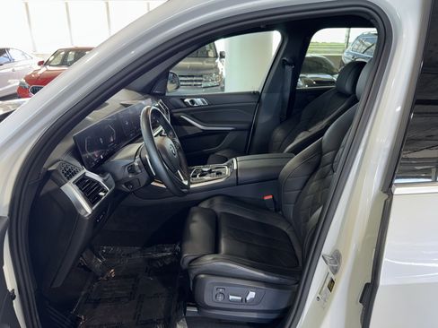Used 2025 BMW X5 sDrive40i w/ Premium Package RWD image 19