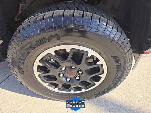 Used 2025 Toyota Tacoma TRD Sport image 45