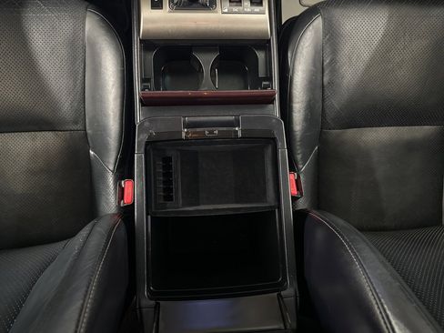 Used 2013 Lexus GX 460 image 29