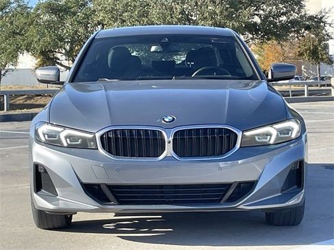 Used 2023 BMW 330i Sedan w/ Premium Package image 6