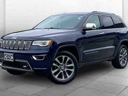 Used 2018 Jeep Grand Cherokee Overland AWD/4WD image 13