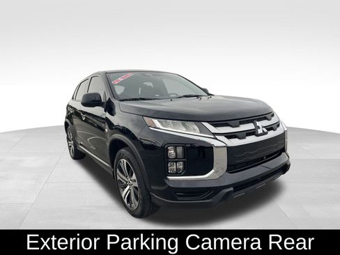 Used 2023 Mitsubishi Outlander Sport ES image 3
