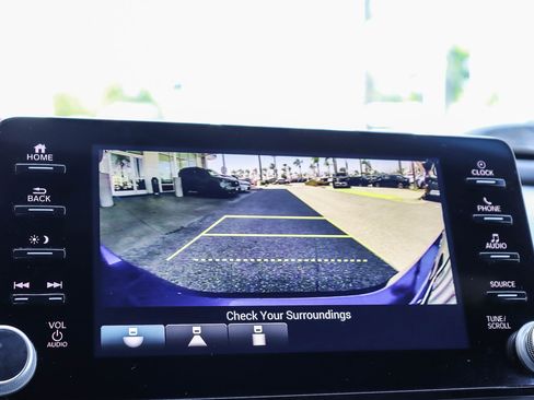 Used 2022 Honda Accord Sport image 28