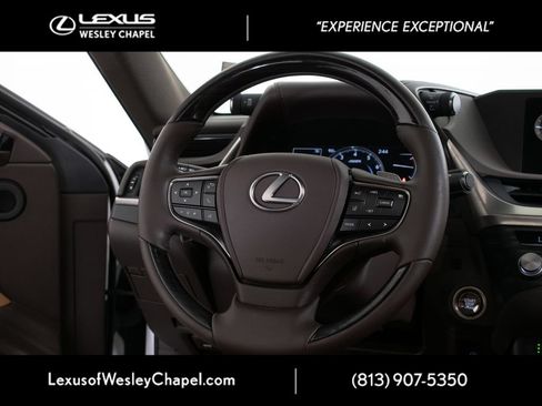 Used 2021 Lexus ES 350 w/ Premium Package FWD image 27