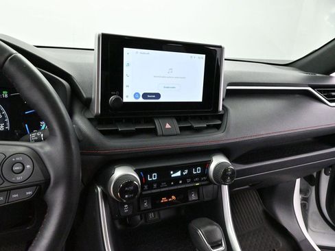 Used 2024 Toyota RAV4 SE w/ Weather & Moonroof Package AWD/4WD image 17