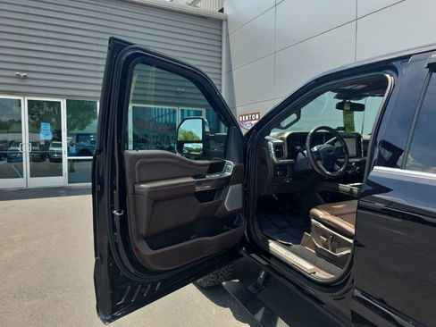 Used 2024 Ford F350 King Ranch w/ Tremor Off-Road Package AWD/4WD image 15