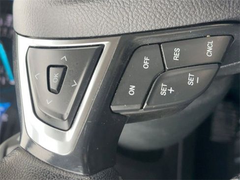 Used 2023 Ford Edge SEL image 19