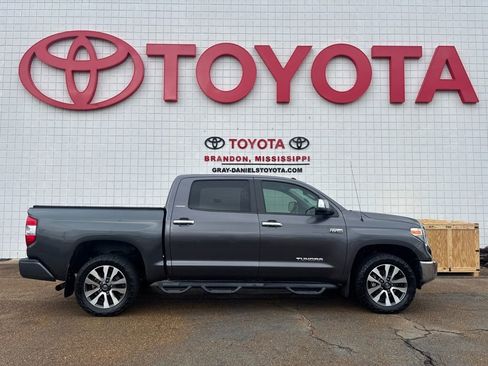 Used 2018 Toyota Tundra Limited image 4