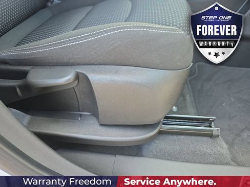Used 2023 GMC Terrain SLE w/ Driver Convenience Package AWD/4WD image 39