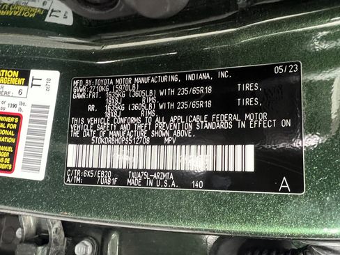 Used 2023 Toyota Highlander XLE AWD/4WD image 32