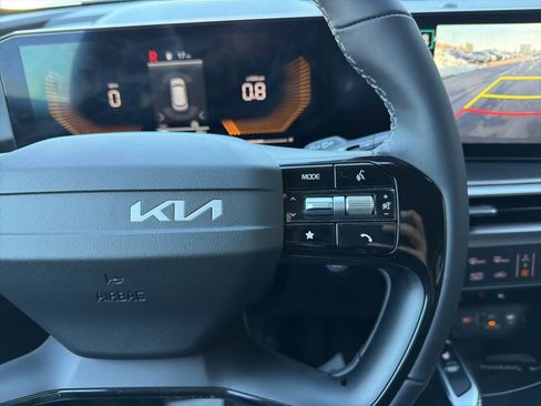 New 2026 Kia Sorento S AWD/4WD image 35