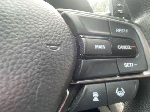 Used 2019 Honda Accord LX image 15