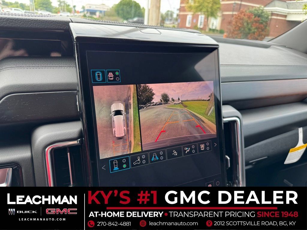New 2026 GMC Yukon Denali w/ Denali Reserve Package AWD/4WD image 32