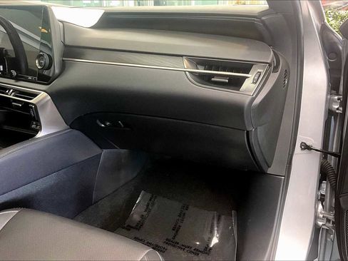 Used 2023 Lexus RX 350 Premium w/ Accessory Package (Z1) image 35