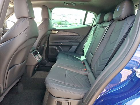 New 2025 Maserati Grecale Modena image 5