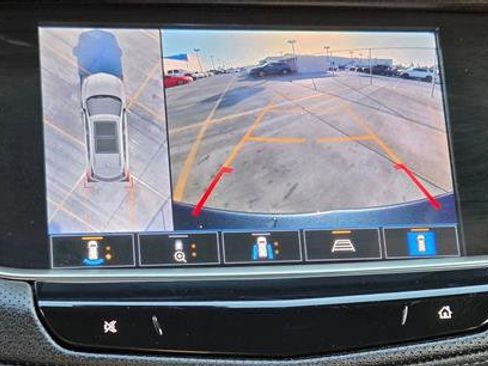 Used 2022 Cadillac XT5 Premium Luxury w/ Technology Package image 12