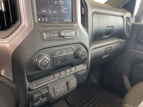 Used 2022 Chevrolet Silverado 2500 Custom w/ Custom Convenience Package RWD image 10