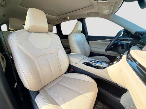 Used 2022 INFINITI QX60 Luxe w/ Cargo Package image 16