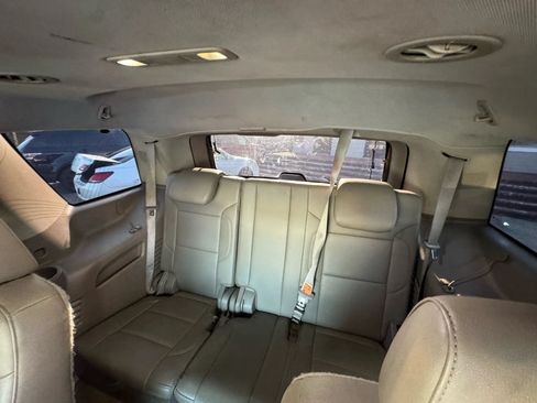 Used 2015 Chevrolet Tahoe LT RWD image 15