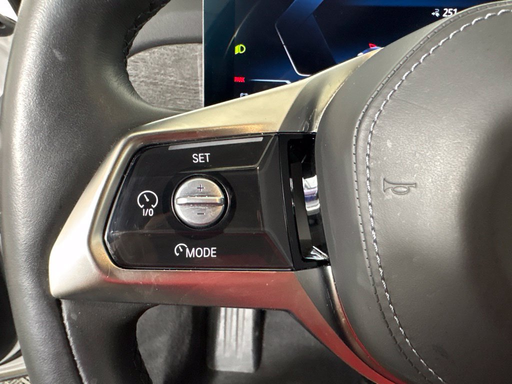 Certified 2024 BMW i7 eDrive50 RWD image 21