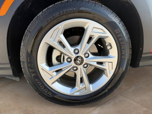 Used 2023 Hyundai Kona SEL FWD image 31