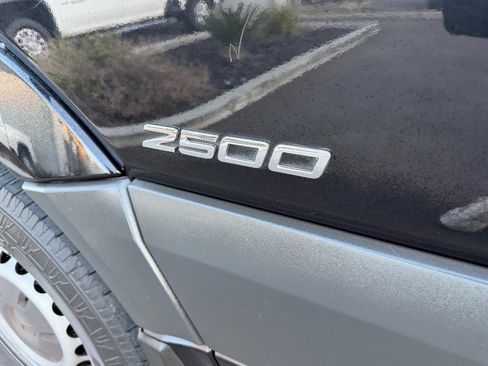 Used 2016 Mercedes-Benz Sprinter 2500 image 22