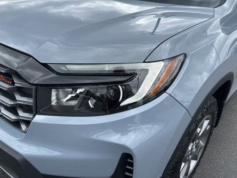 Used 2024 Honda Passport TrailSport image 10