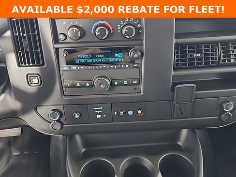 New 2025 Chevrolet Express 3500 w/ Driver Convenience Package image 27