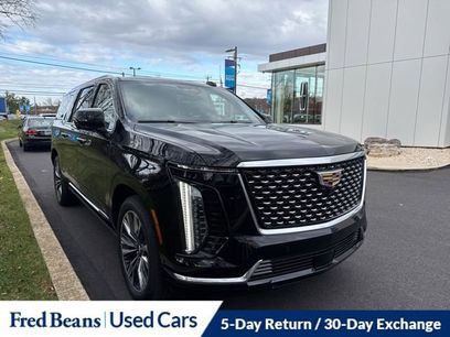 Used 2025 Cadillac Escalade ESV Premium Luxury w/ Touring Package