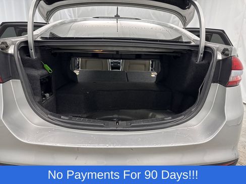 Used 2018 Ford Fusion S image 39