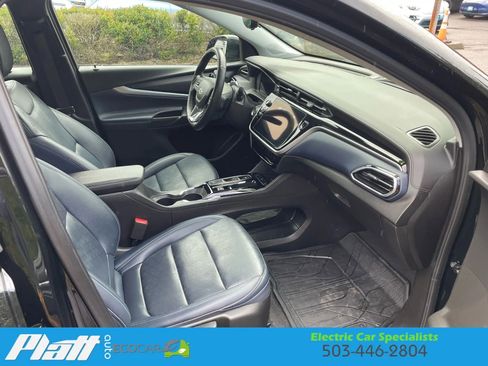 Used 2023 Chevrolet Bolt EUV Premier w/ Super Cruise Package image 54