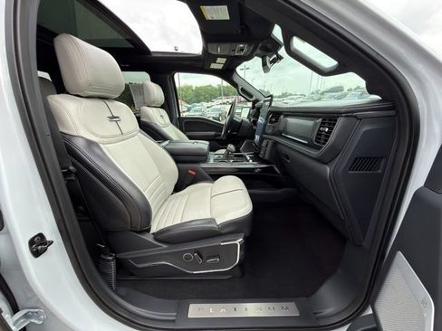 Used 2025 Ford F150 Lightning Platinum AWD/4WD image 10