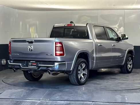 Used 2019 RAM 1500 Laramie AWD/4WD image 3