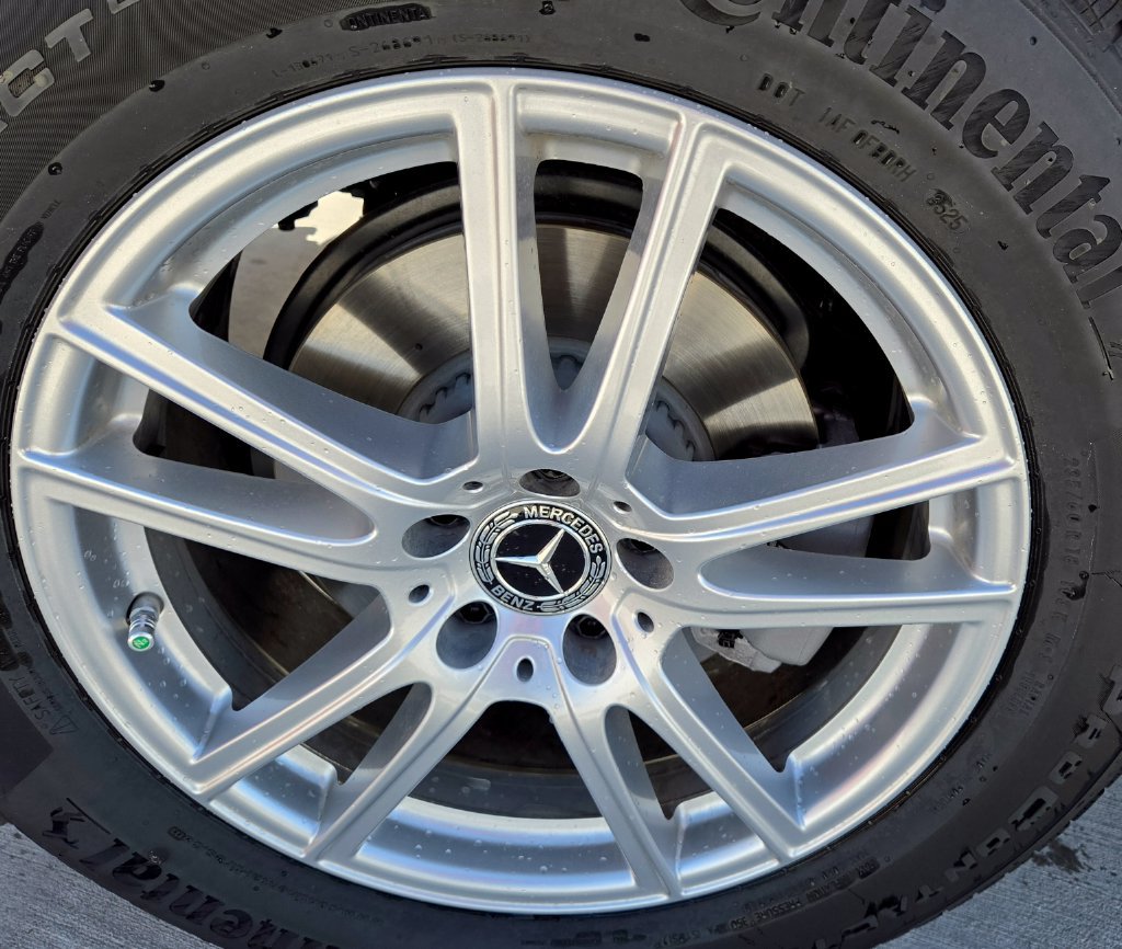 Used 2026 Mercedes-Benz GLC 300 image 10