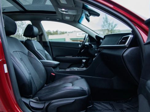 Used 2020 Kia Optima SE image 20