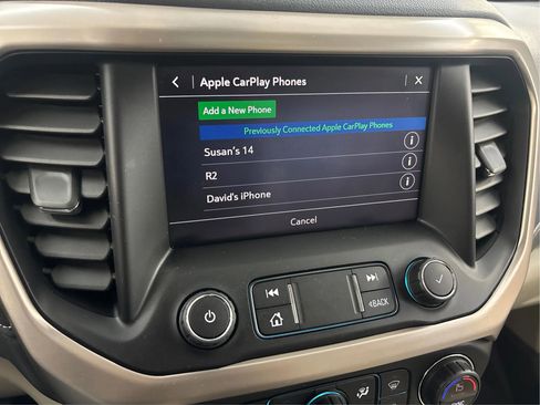 Used 2021 GMC Acadia Denali w/ Denali Technology Package AWD/4WD image 45