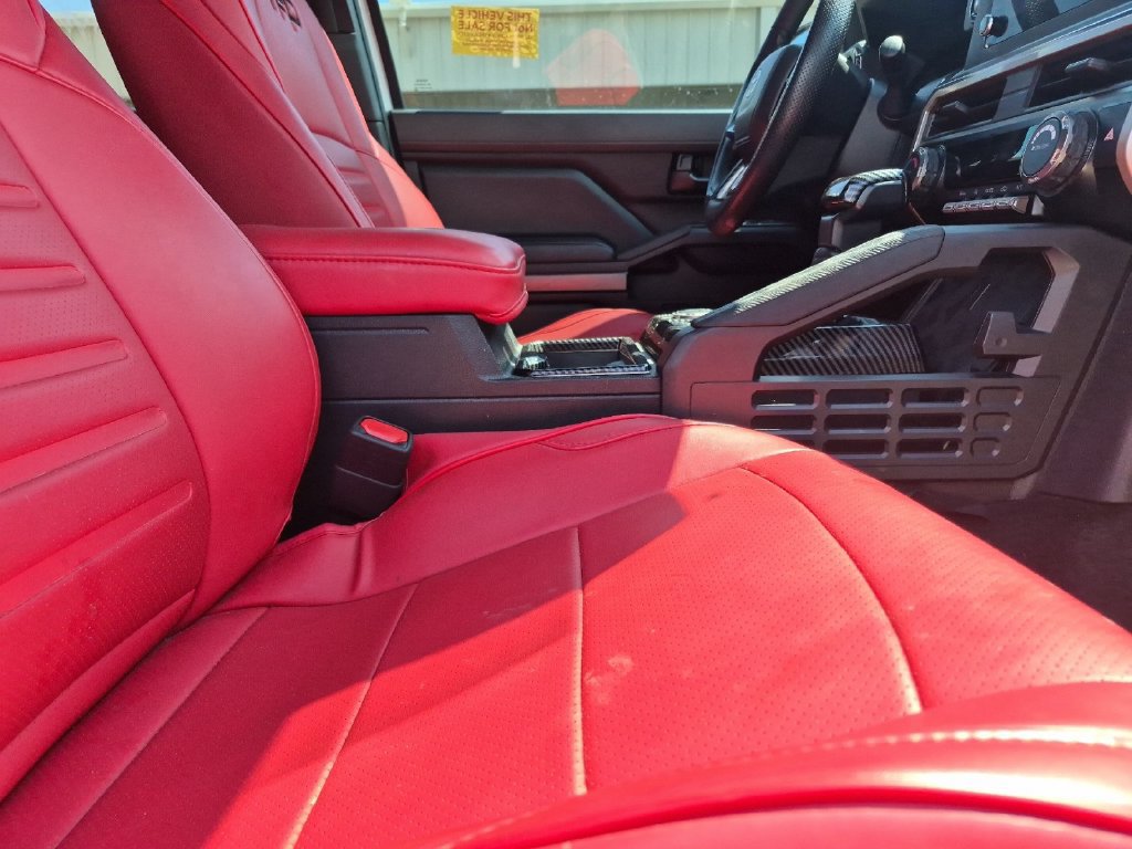 Used 2024 Toyota Tacoma SR5 RWD image 15