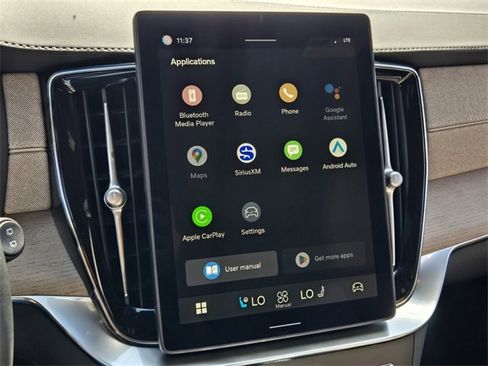 New 2026 Volvo XC90 B6 Ultra w/ Protection Package Premier image 17