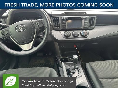 Used 2018 Toyota RAV4 LE w/ All Weather Liner Package AWD/4WD image 8