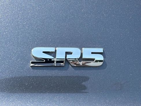 Used 2021 Toyota Tundra SR5 w/ TRD Off-Road Package AWD/4WD image 10