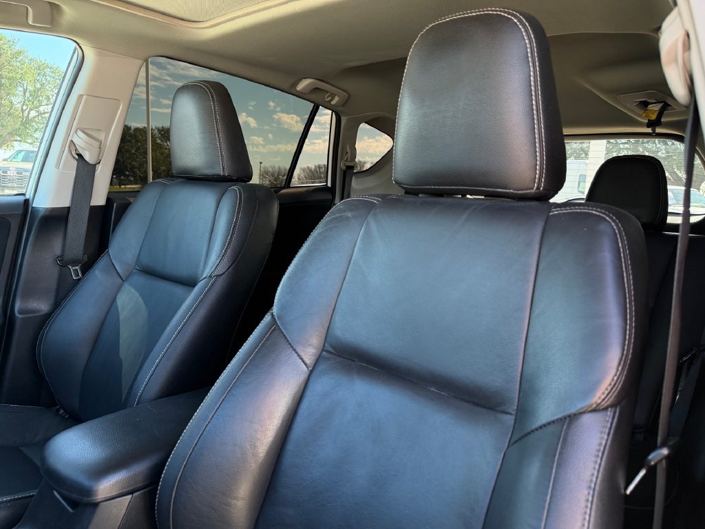 Used 2015 Toyota RAV4 XLE FWD image 10