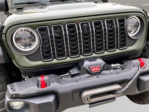 Used 2024 Jeep Wrangler Rubicon w/ Dual Door Group (Lowers Only) AWD/4WD image 34