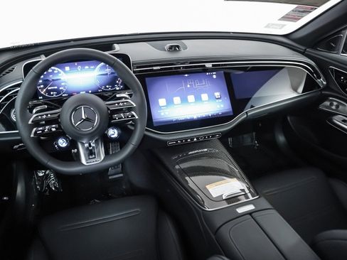 New 2026 Mercedes-Benz E 53 AMG e 4MATIC Sedan image 17