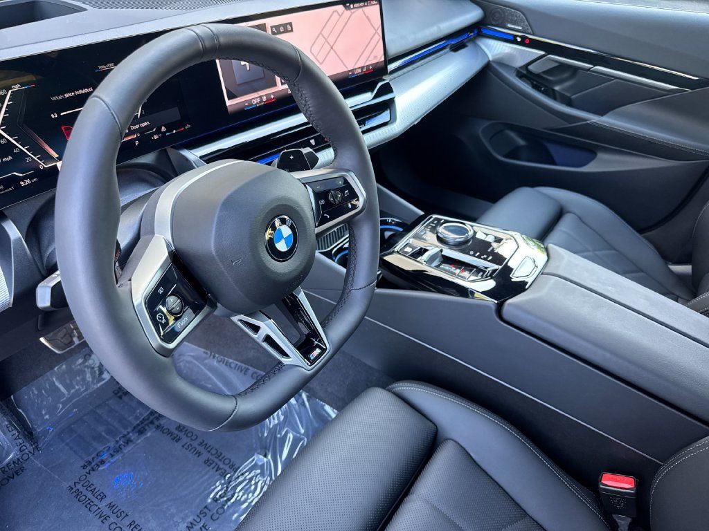 Used 2026 BMW 530i xDrive w/ M Sport Package AWD/4WD image 11