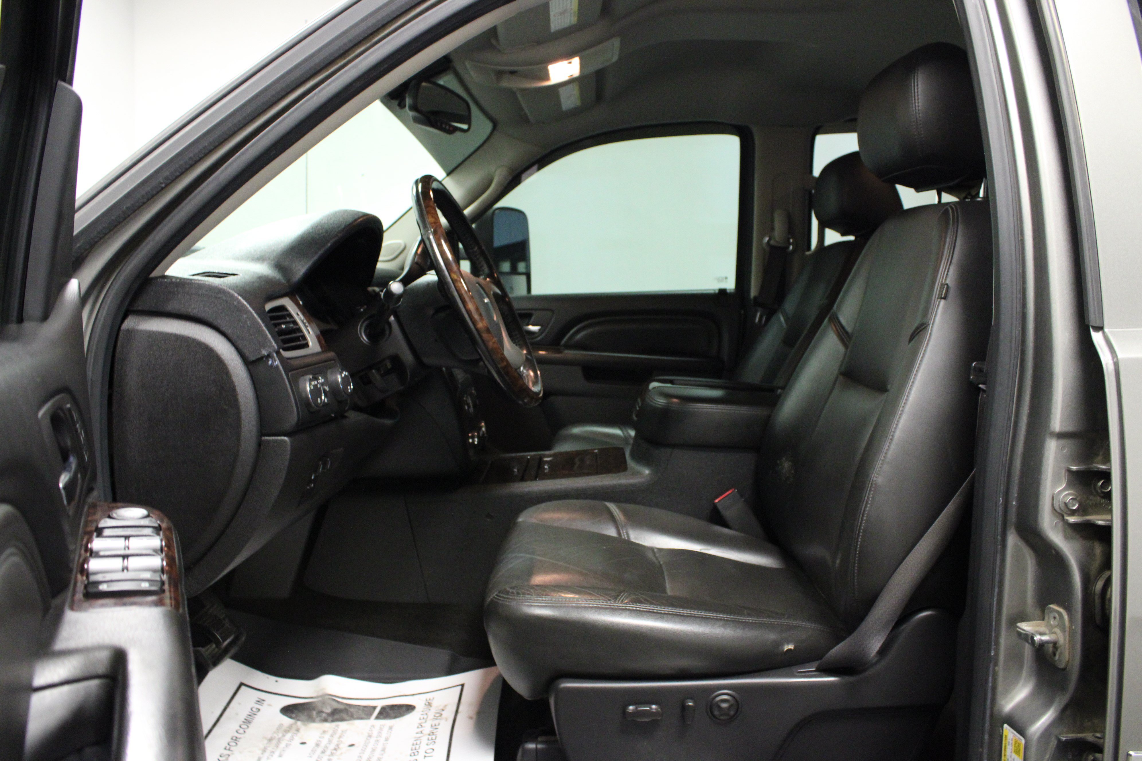 Used 2013 GMC Sierra 2500 Denali AWD/4WD image 12