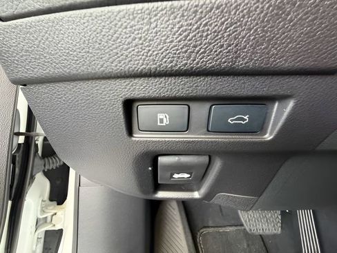 Used 2024 Lexus ES 350 w/ Premium Package image 29