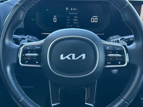 Certified 2025 Kia Sorento EX AWD/4WD image 23