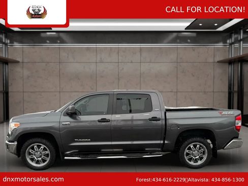Used 2016 Toyota Tundra SR5 w/ SR5 Upgrade Package image 2