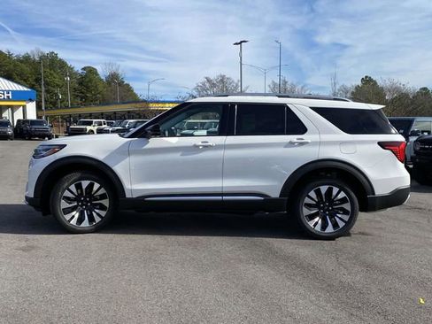 New 2026 Ford Explorer Platinum w/ LUX Leather Package AWD/4WD image 6